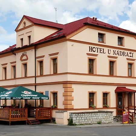 Město Hotel U Nadrazi المظهر الخارجي الصورة